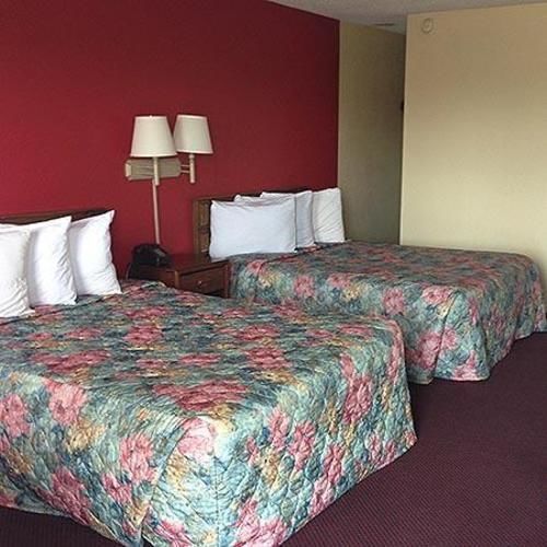 Super 7 Inn-Siloam Springs Экстерьер фото